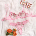 "Conjunto de Lingerie Sexy em Renda – Elegância e Sensualidade"