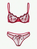 "Conjunto de Lingerie Sexy em Renda – Elegância e Sensualidade"